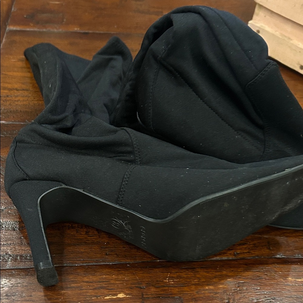 Elegant Black Women's Heels
